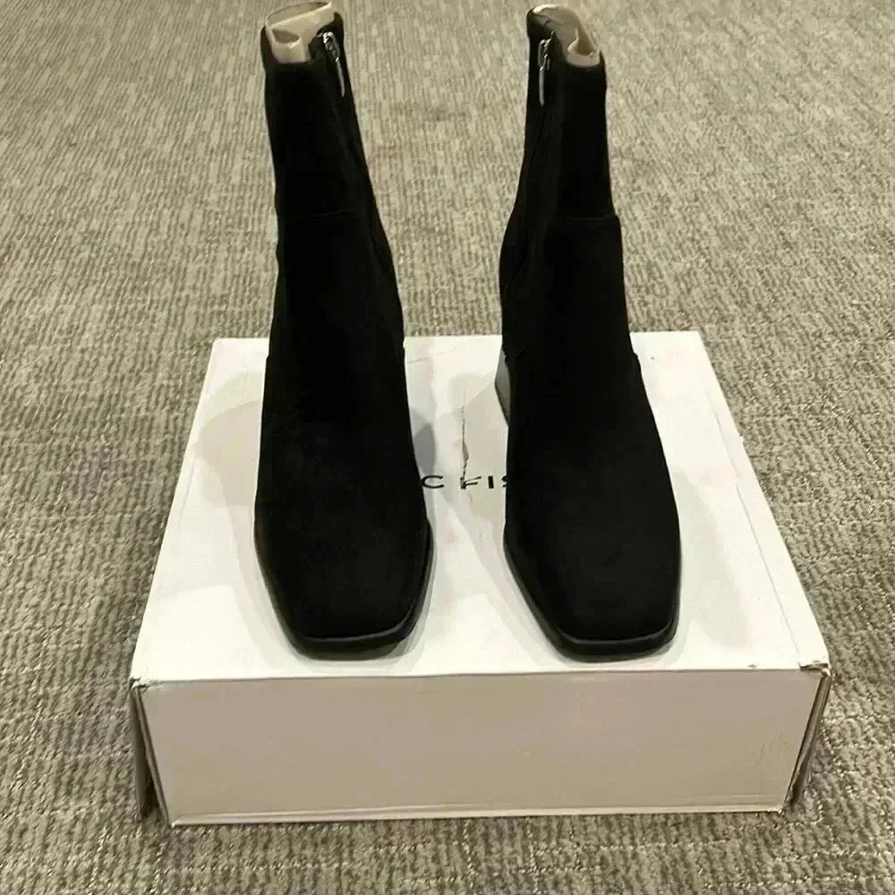 Marc Fisher Women's Rodana Ankle Boot 10 Wide